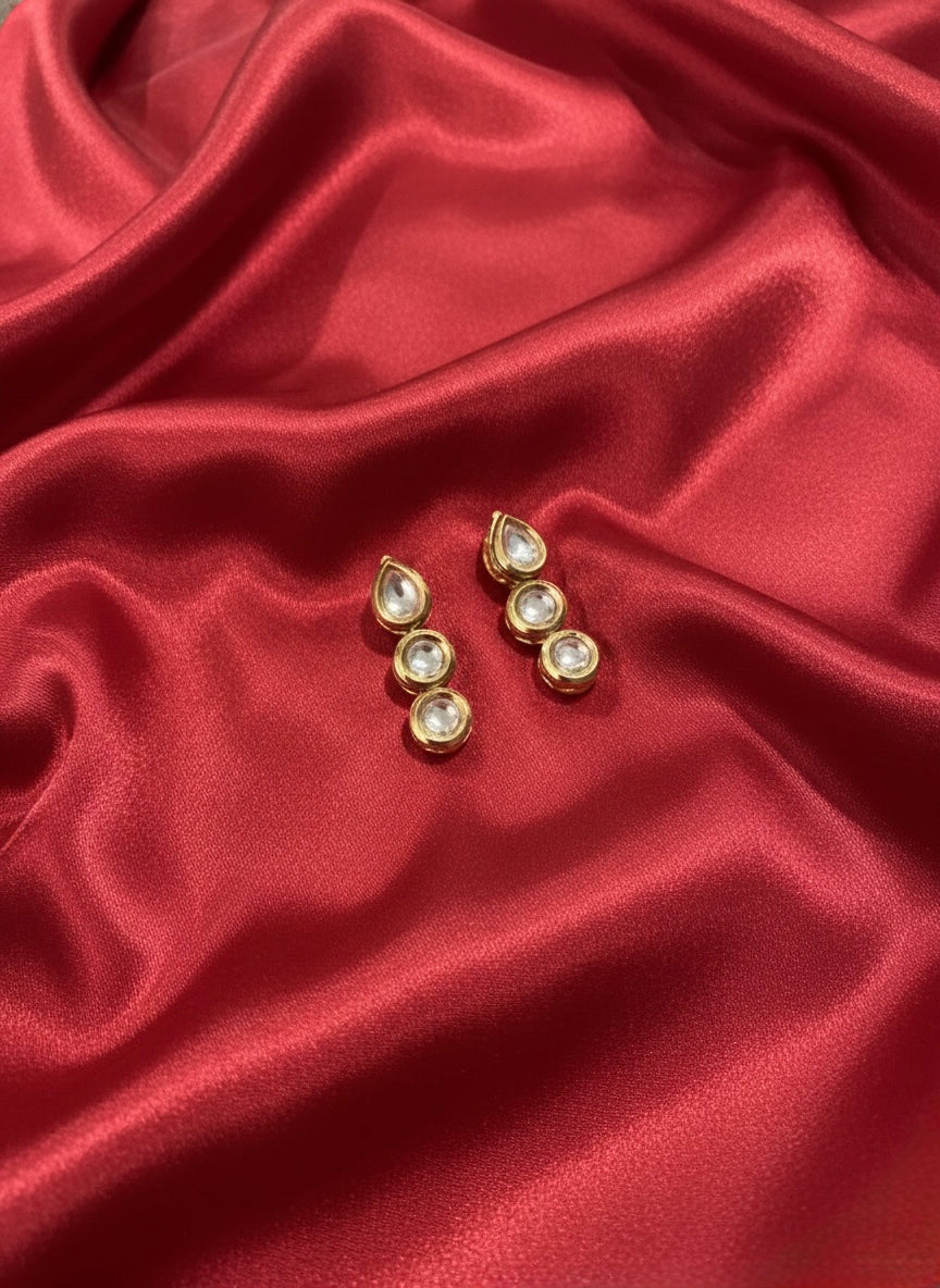 Delicate stone kundan necklace