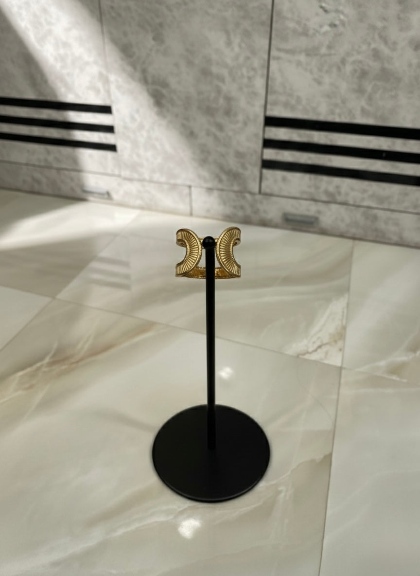 Chic Spiral Design Gold Ring