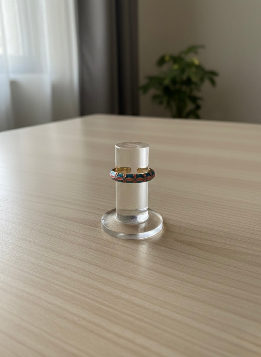 Enamel cross design ring