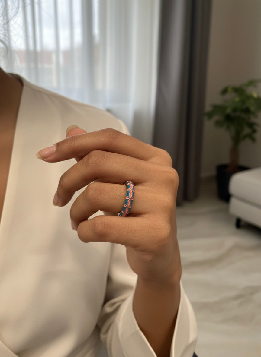 Enamel cross design ring