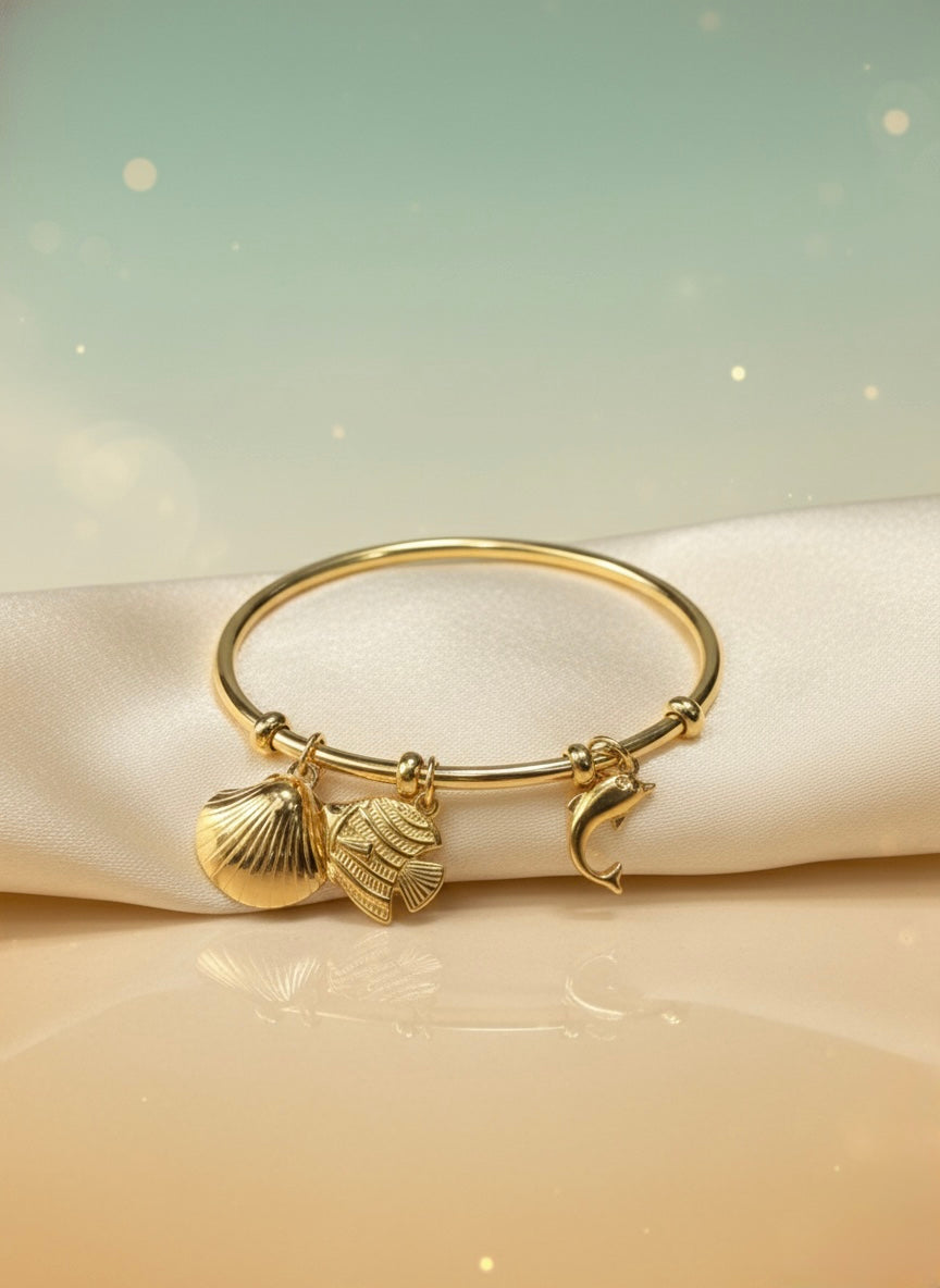 Beachy Gold Charm Bangle