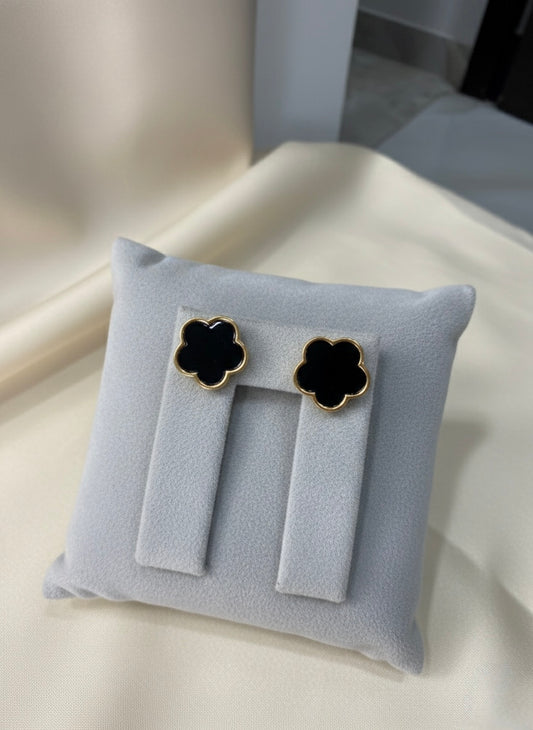 Minimal Black Clover Stud Earrings