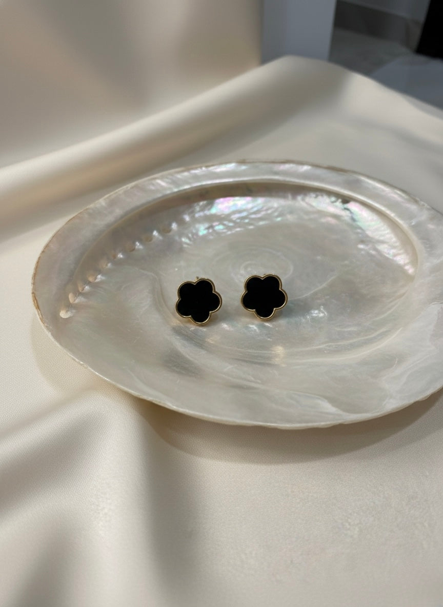 Minimal Black Clover Stud Earrings