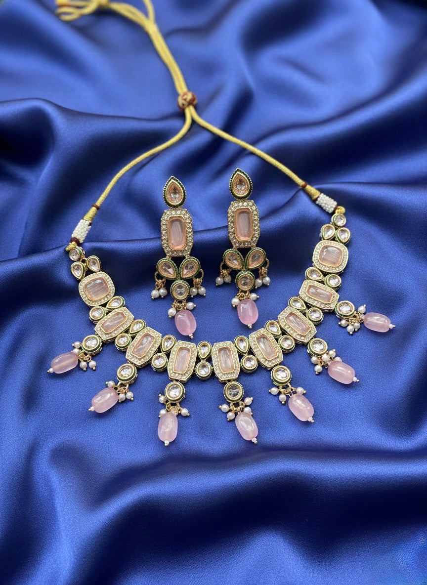 Delicate pink stone kundan necklace