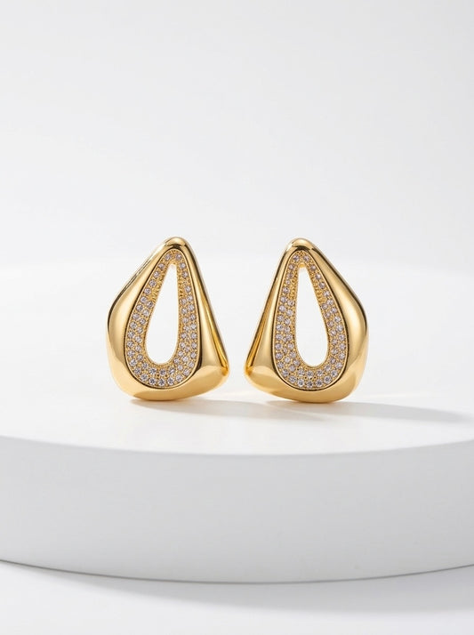 Elegant Gold Teardrop Crystal Stud Earrings