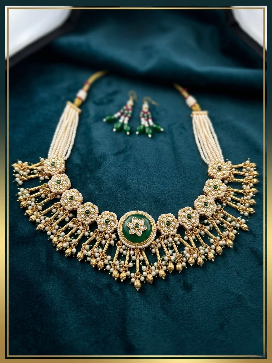 Timeless Polki with Emerald Touch