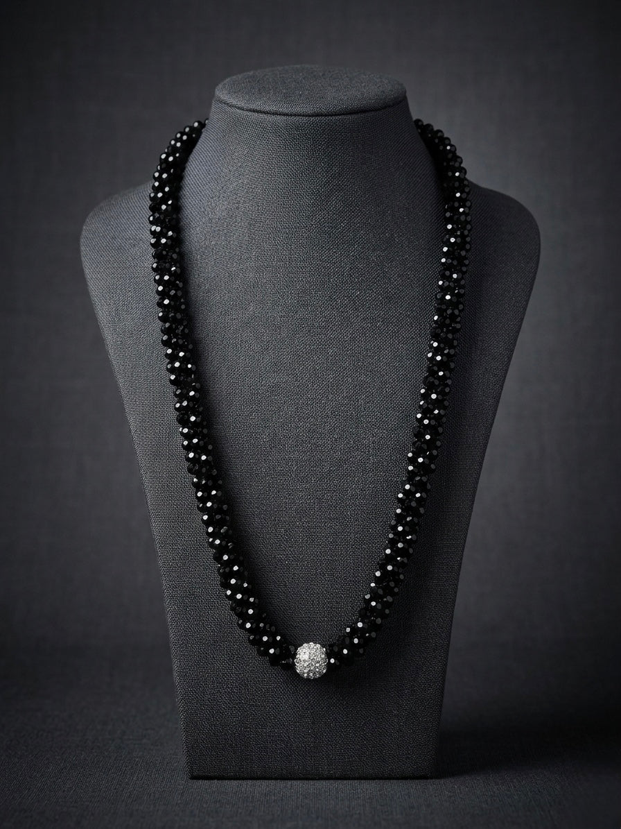 Elegant black beaded necklace