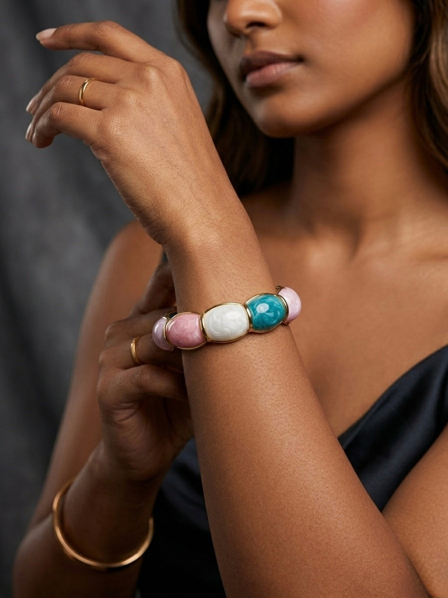Elegant Enamel Toned Kada Bracelet