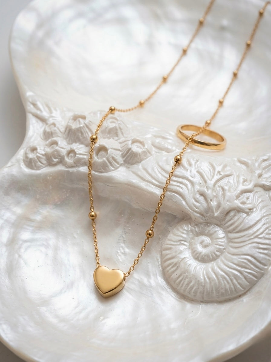 Minimal Gold Heart Pendant