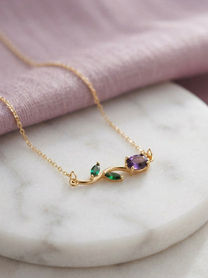 Delicate gold floral gemstone necklace