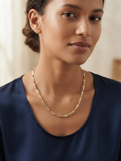 Lustrous gold chain, perfect everyday essential.