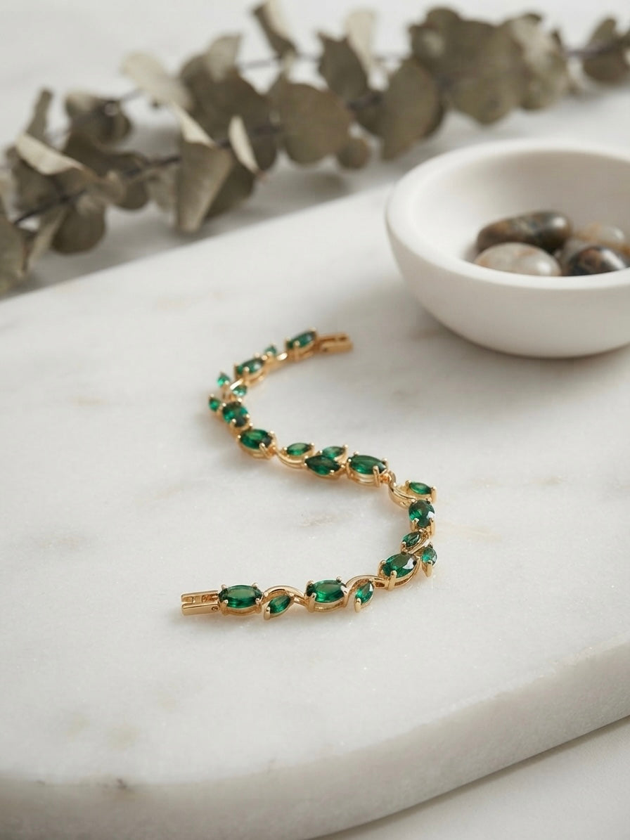 Stunning green gemstone tulip bracelet.