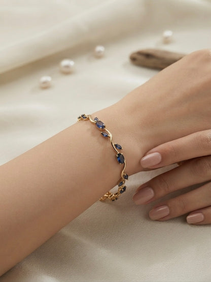 Elegant deep-blue stone tulip bracelet.