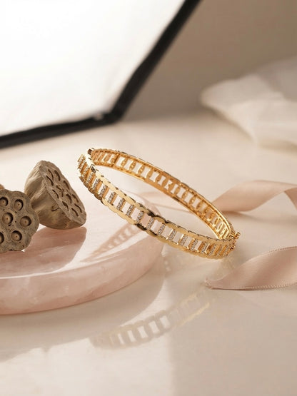 Elegant ladder-link diamond gold kada.