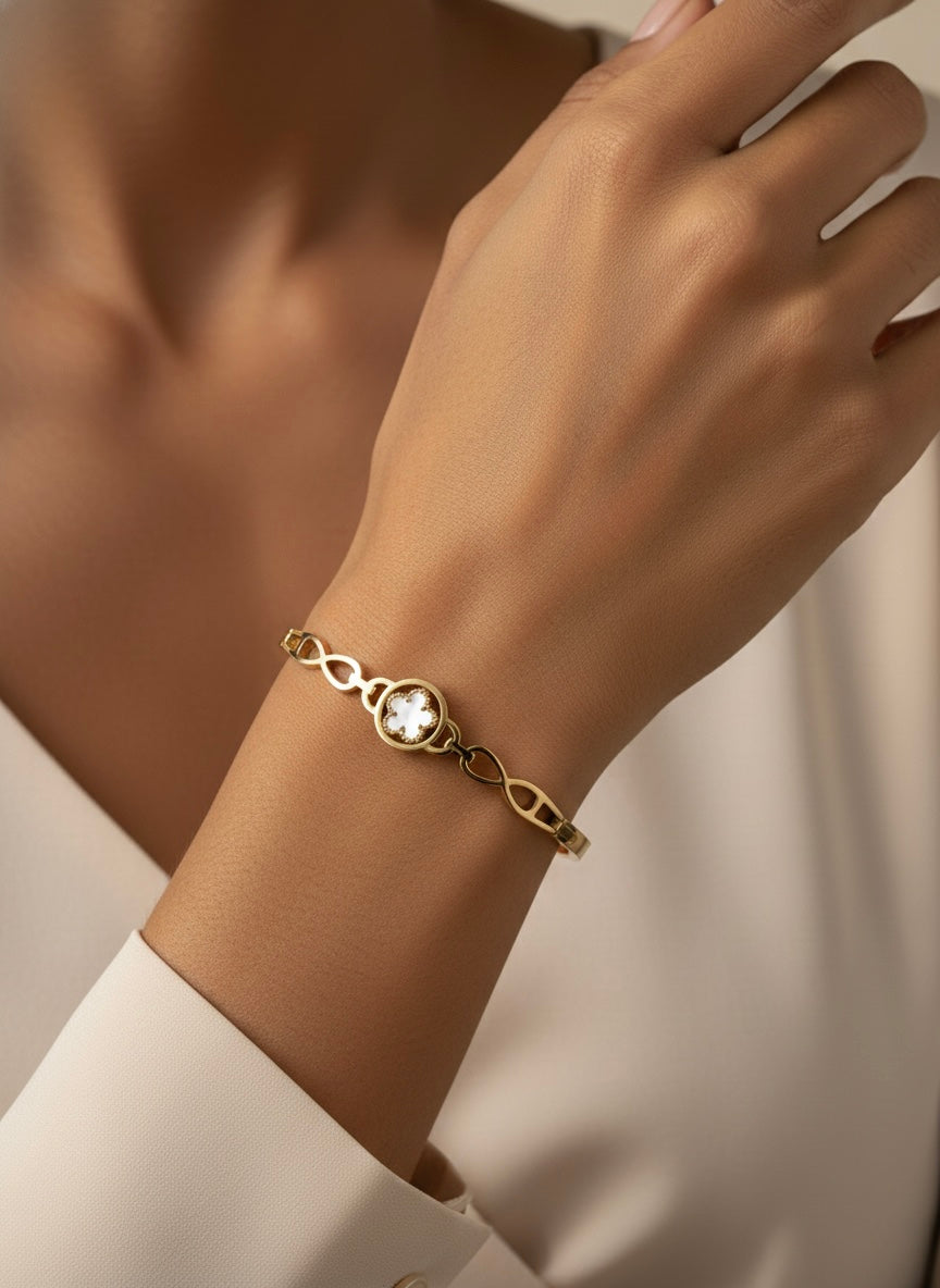 Elegant Infinity Clover Bracelet