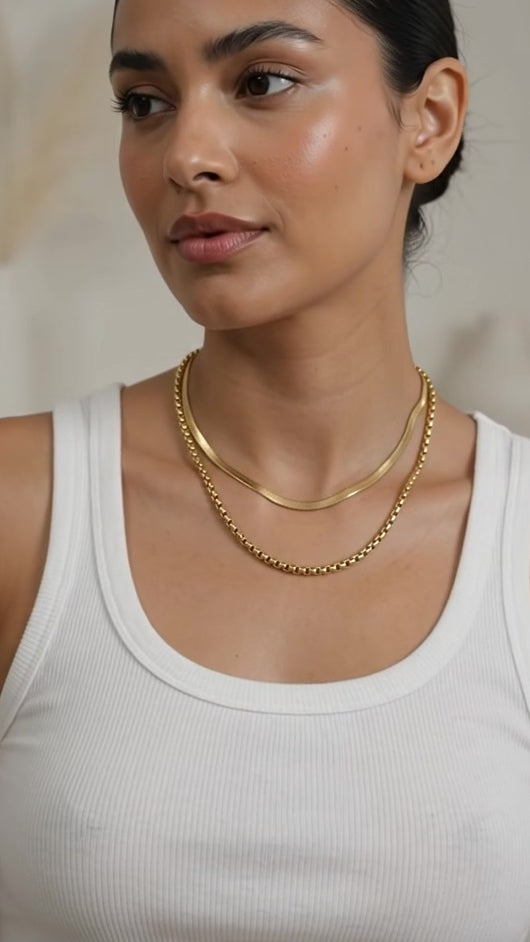 Elegant Dual-Texture Layered Gold-Tone Necklace